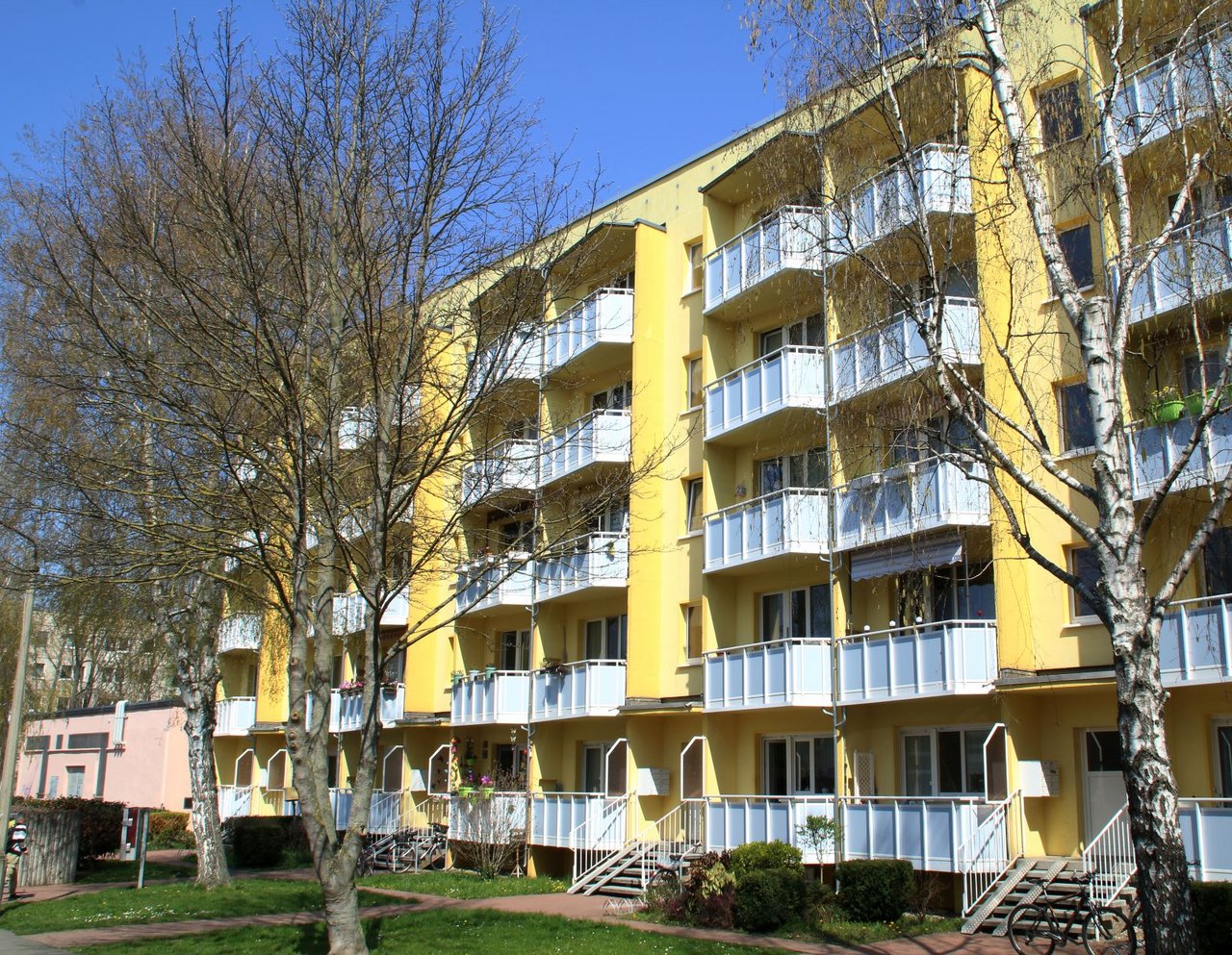 freundliche Erdgeschosswohnung - befristeter Mietvertrag bis 2030