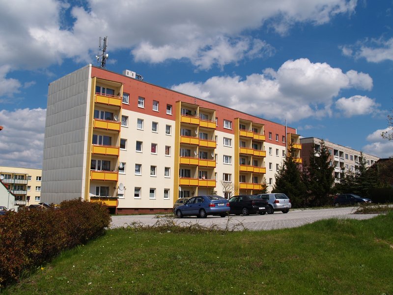 helle, geräumige 4-Zimmer Wohnung